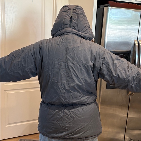 Vintage Patagonia Large Womens Guide Parka W L Gray Purple 90s Jacket Coat Puffy - Picture 3 of 10